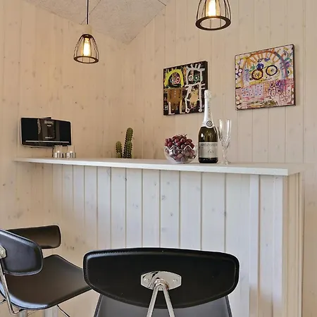 8 Bedroom Lovely In Vakantiehuis