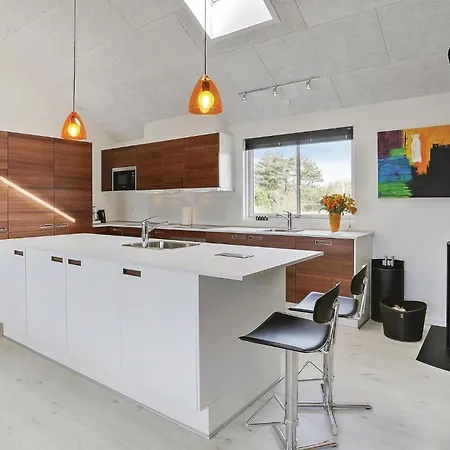 8 Bedroom Lovely In Vakantiehuis *