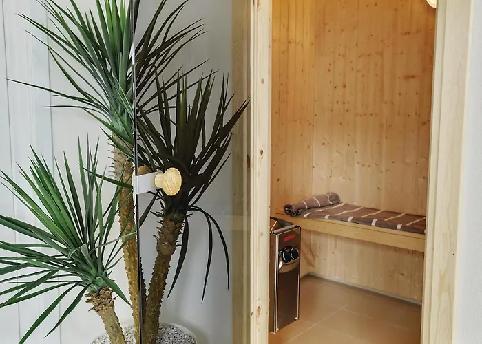 8 Bedroom Lovely In Casa vacanze